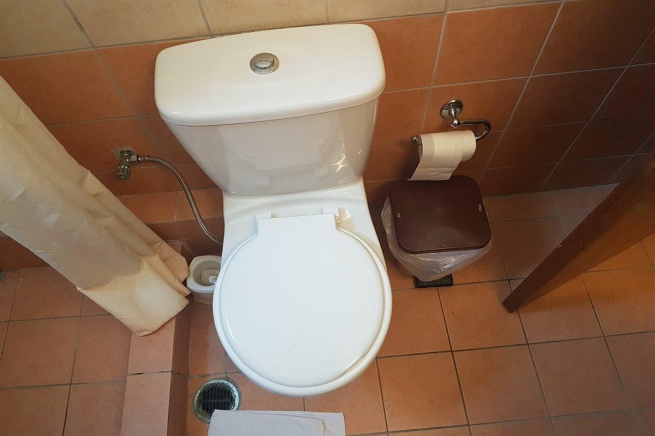 Melody Hotel Гувия Екстериор снимка